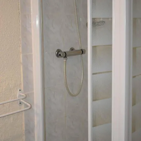 Avec Balcon Expose Sud Pour 4 Personnes Au Coeur De La Station - Fr-1-592-32